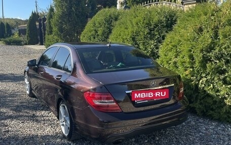 Mercedes-Benz C-Класс, 2011 год, 1 300 000 рублей, 2 фотография