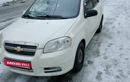 Chevrolet Aveo III, 2011 год, 450 000 рублей, 3 фотография