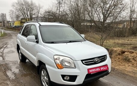 KIA Sportage II, 2010 год, 1 085 000 рублей, 3 фотография