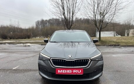 Skoda Rapid II, 2022 год, 2 300 000 рублей, 8 фотография