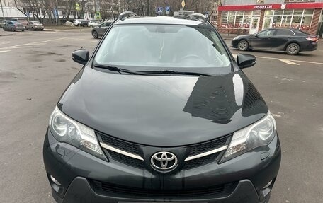 Toyota RAV4, 2014 год, 2 250 000 рублей, 4 фотография