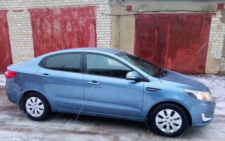 KIA Rio III рестайлинг, 2012 год, 1 000 000 рублей, 4 фотография