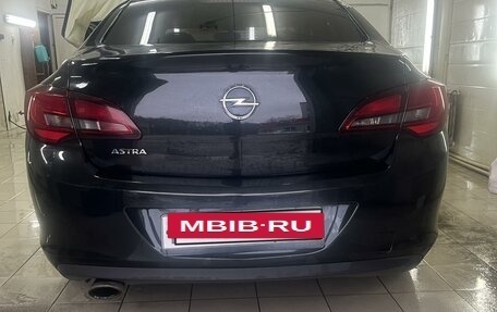 Opel Astra J, 2014 год, 1 050 000 рублей, 3 фотография