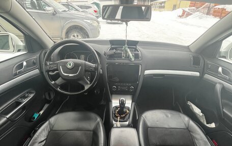 Skoda Octavia, 2011 год, 1 100 000 рублей, 8 фотография