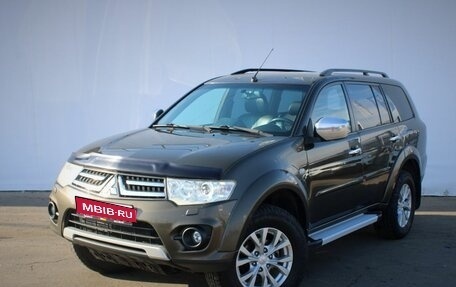 Mitsubishi Pajero Sport II рестайлинг, 2014 год, 1 735 000 рублей, 1 фотография