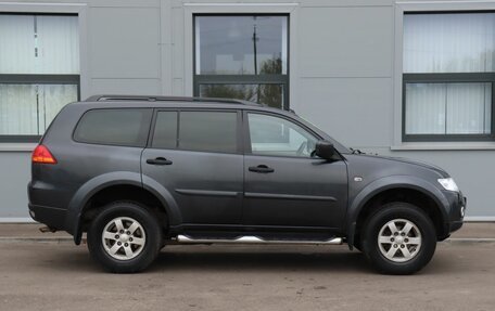 Mitsubishi Pajero Sport II рестайлинг, 2012 год, 1 418 000 рублей, 4 фотография