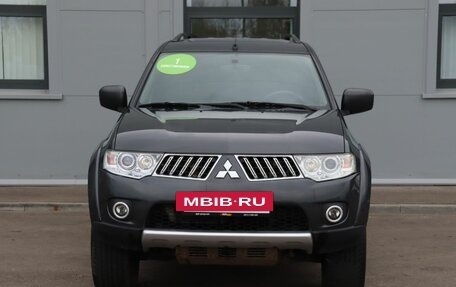 Mitsubishi Pajero Sport II рестайлинг, 2012 год, 1 418 000 рублей, 2 фотография