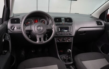 Volkswagen Polo VI (EU Market), 2013 год, 969 000 рублей, 6 фотография