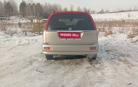 Honda Stream I рестайлинг, 2001 год, 550 000 рублей, 2 фотография