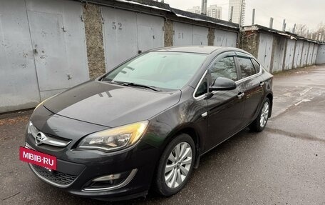 Opel Astra J, 2013 год, 2 150 000 рублей, 7 фотография