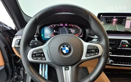 BMW 5 серия, 2021 год, 5 090 000 рублей, 8 фотография