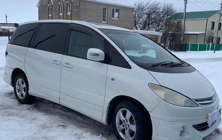 Toyota Estima III рестайлинг -2, 2000 год, 1 200 000 рублей, 2 фотография