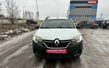 Renault Logan II, 2019 год, 620 000 рублей, 2 фотография