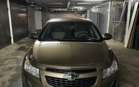 Chevrolet Cruze II, 2014 год, 880 000 рублей, 4 фотография