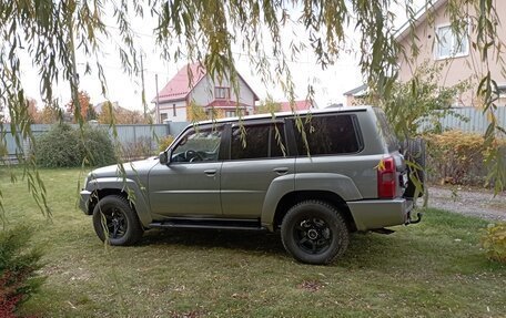 Nissan Patrol, 2005 год, 1 900 000 рублей, 4 фотография