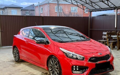 KIA cee'd GT II, 2015 год, 1 490 000 рублей, 2 фотография