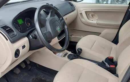 Skoda Fabia II, 2011 год, 685 000 рублей, 6 фотография