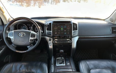 Toyota Land Cruiser 200, 2012 год, 4 500 000 рублей, 9 фотография