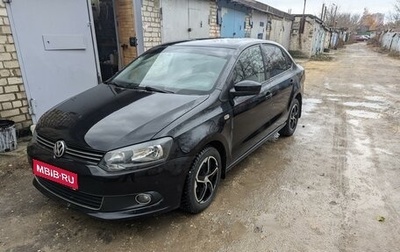 Volkswagen Polo VI (EU Market), 2013 год, 800 000 рублей, 1 фотография