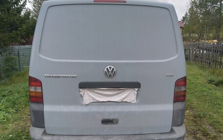 Volkswagen Transporter T5 рестайлинг, 2008 год, 950 000 рублей, 2 фотография