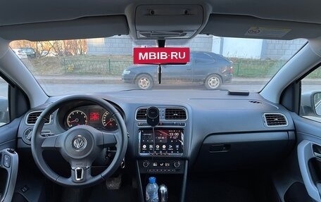 Volkswagen Polo VI (EU Market), 2012 год, 820 000 рублей, 9 фотография