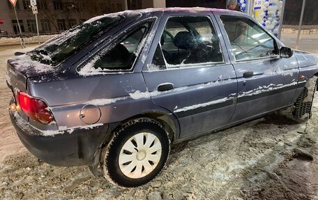 Ford Escort V, 1998 год, 100 000 рублей, 2 фотография