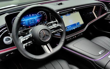 Mercedes-Benz E-Класс, 2023 год, 11 700 000 рублей, 18 фотография