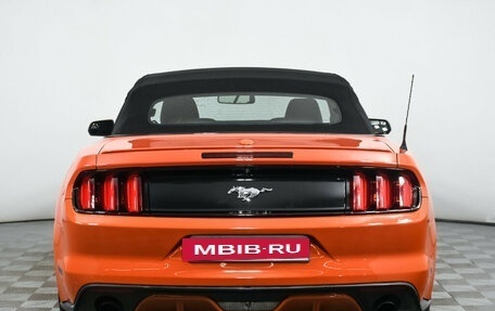 Ford Mustang VI рестайлинг, 2016 год, 3 000 000 рублей, 6 фотография