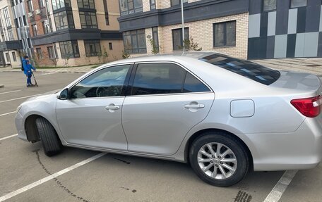 Toyota Camry, 2012 год, 1 790 000 рублей, 2 фотография