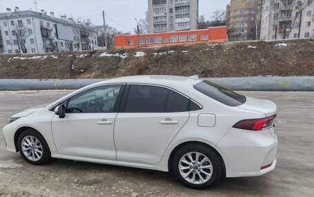 Toyota Corolla, 2019 год, 2 050 000 рублей, 3 фотография