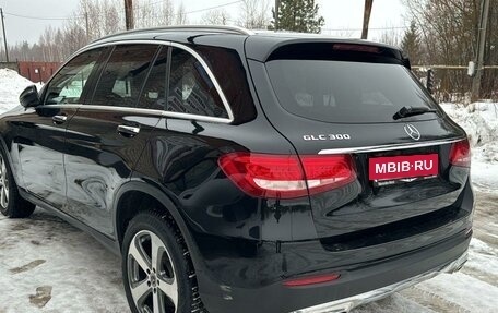 Mercedes-Benz GLC, 2019 год, 3 100 000 рублей, 5 фотография