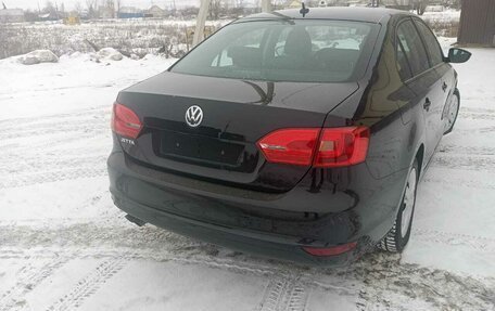 Volkswagen Jetta VI, 2012 год, 1 180 000 рублей, 3 фотография