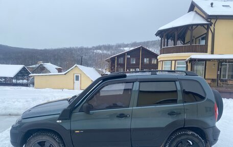 Chevrolet Niva I рестайлинг, 2011 год, 525 000 рублей, 5 фотография