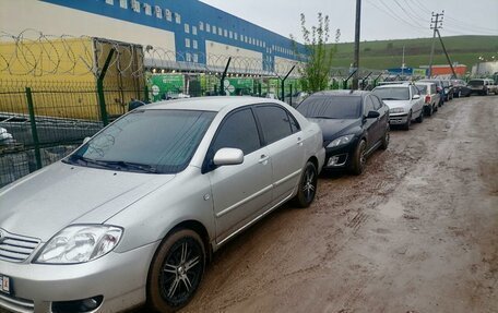 Toyota Corolla, 2004 год, 620 000 рублей, 2 фотография