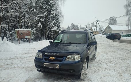 Chevrolet Niva I рестайлинг, 2018 год, 890 000 рублей, 15 фотография