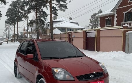 Ford Fiesta, 2007 год, 555 555 рублей, 3 фотография