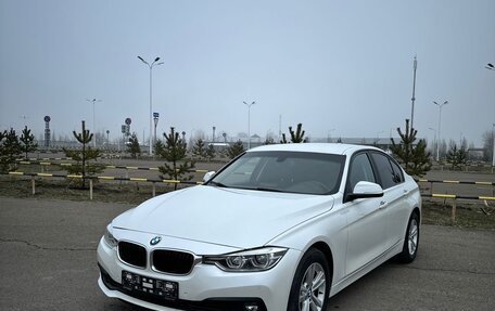 BMW 3 серия, 2017 год, 2 230 000 рублей, 2 фотография