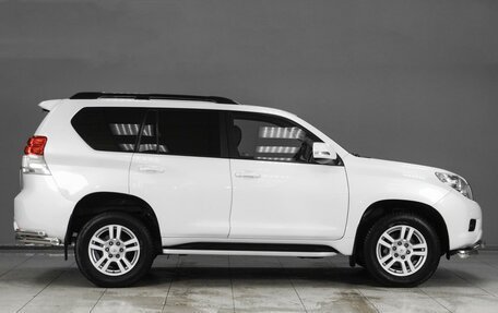 Toyota Land Cruiser Prado 150 рестайлинг 2, 2013 год, 3 649 000 рублей, 5 фотография