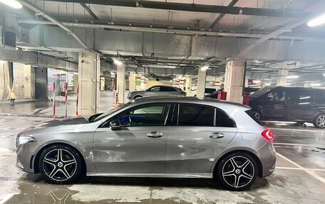 Mercedes-Benz A-Класс, 2018 год, 2 650 000 рублей, 4 фотография