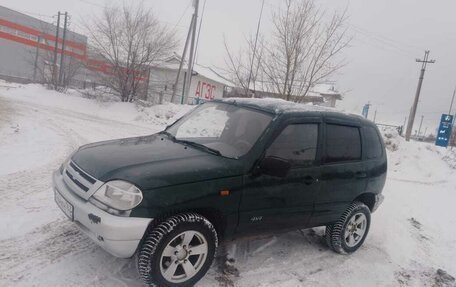 Chevrolet Niva I рестайлинг, 2004 год, 270 000 рублей, 3 фотография