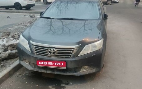 Toyota Camry, 2013 год, 1 900 000 рублей, 8 фотография