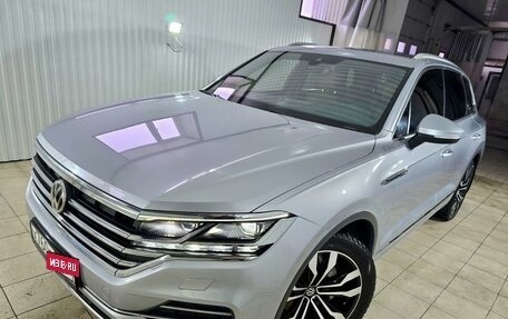 Volkswagen Touareg III, 2020 год, 5 830 000 рублей, 3 фотография