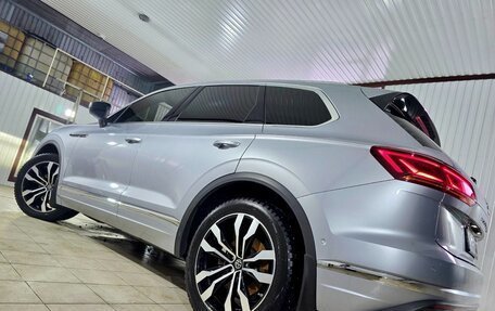 Volkswagen Touareg III, 2020 год, 5 830 000 рублей, 24 фотография