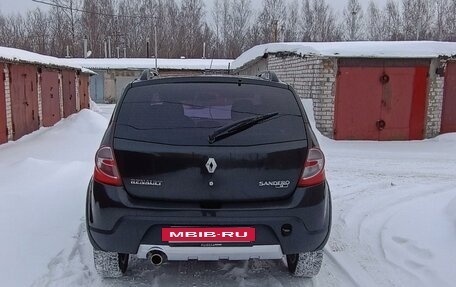 Renault Sandero I, 2014 год, 900 000 рублей, 4 фотография