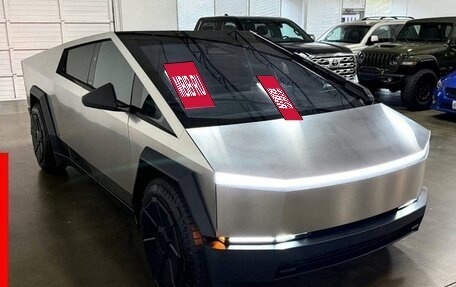 Tesla Cybertruck, 2024 год, 22 500 000 рублей, 9 фотография