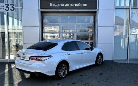 Toyota Camry, 2020 год, 3 140 000 рублей, 5 фотография