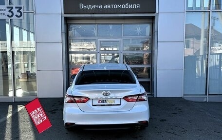 Toyota Camry, 2020 год, 3 140 000 рублей, 6 фотография