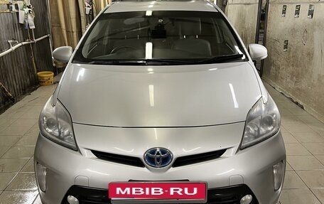 Toyota Prius, 2012 год, 1 200 000 рублей, 1 фотография