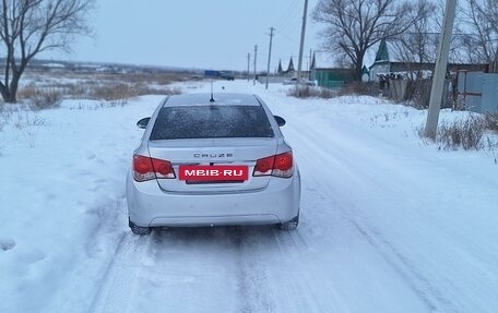 Chevrolet Cruze II, 2011 год, 900 000 рублей, 10 фотография