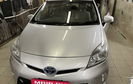 Toyota Prius, 2012 год, 1 200 000 рублей, 6 фотография